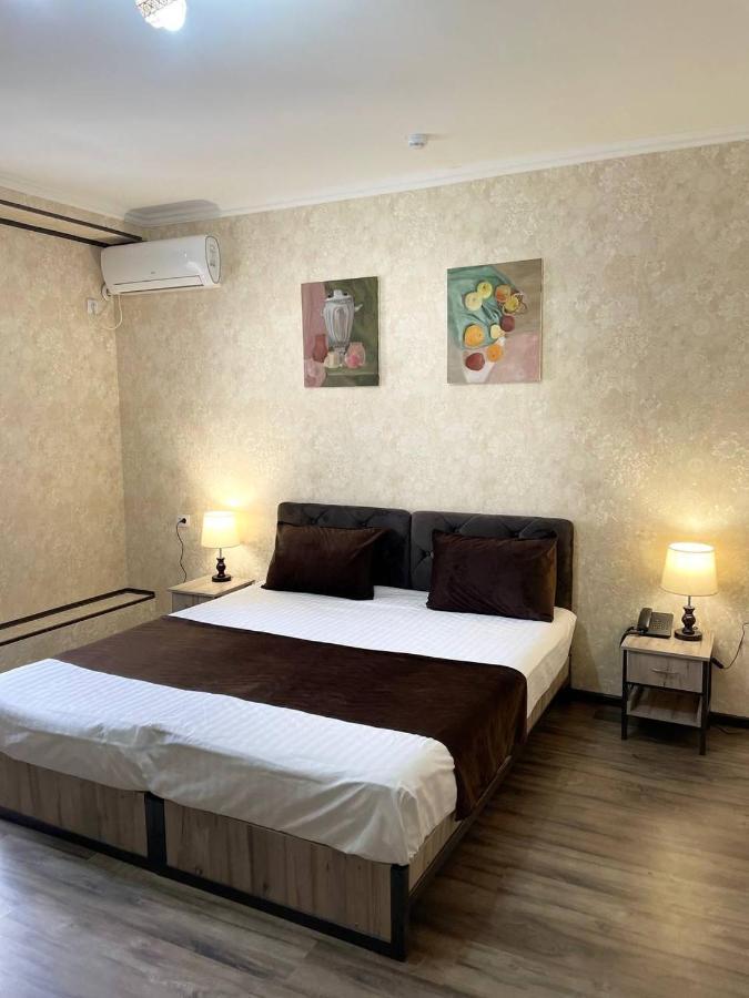 Yantai Hotel Tashkent Exterior photo